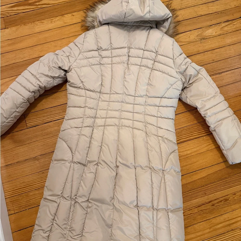 Calvin Klein Light Beige Puffer Coat with Faux Fur - Picture 3 of 7